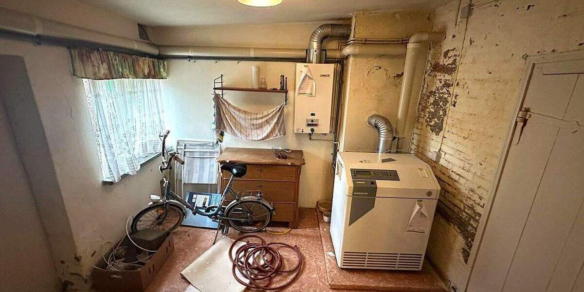 Einfamilienhaus Brake - 6 Zimmer, 150 m&sup2;, 129.000&euro; | Angebot:25227769