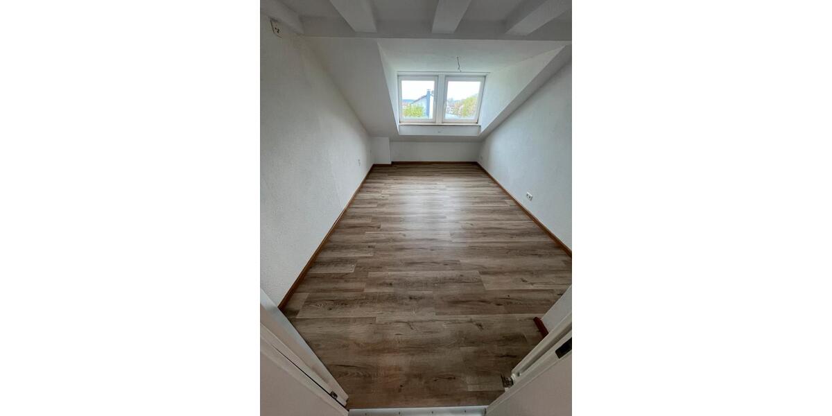 Dachgeschoßwohnung Bamberg Bamberg-Ost - 3.5 Zimmer, 70 m&sup2;, 900&euro; | Angebot:26378760