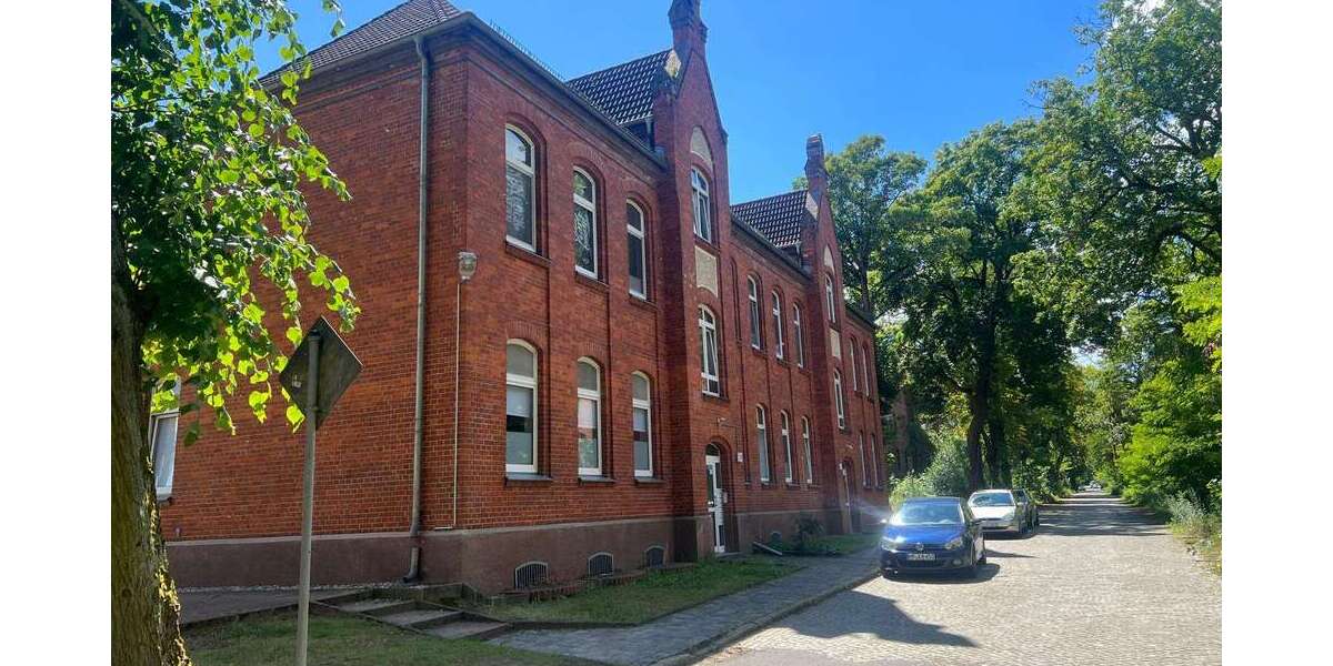 Etagenwohnung Jüterbog - 1 Zimmer, 40 m&sup2;, 250&euro; | Angebot:26919737