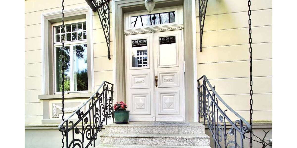 Etagenwohnung Wiesbaden Nordost - 5 Zimmer, 167 m&sup2;, 2.300&euro; | Angebot:24826334