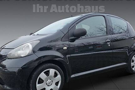 Toyota Aygo (X) 139.400 km 1.998 &euro; Braunschweig 38120