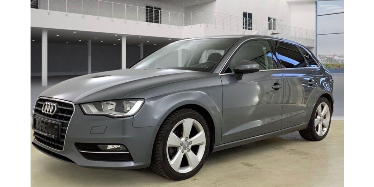Audi A3 141.000 km 11.999 &euro; Groß Berßen 49777