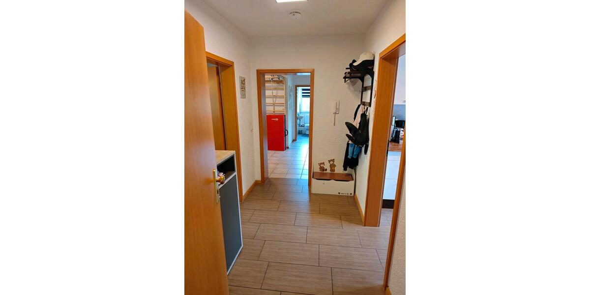 Erdgeschoßwohnung Friesenheim - 4 Zimmer, 99 m&sup2;, 330.000&euro; | Angebot:27096392
