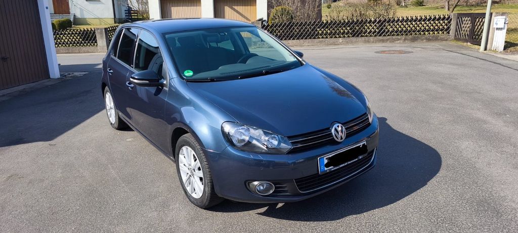 VW Golf 61.500 km 7.500 &euro; Pechbrunn 95701