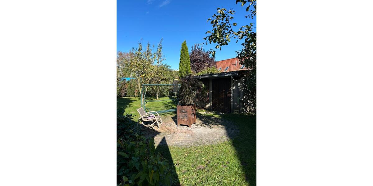 Hochparterre Storkow (Mark) - 4 Zimmer, 130 m&sup2;, 1.400&euro; | Angebot:25390699