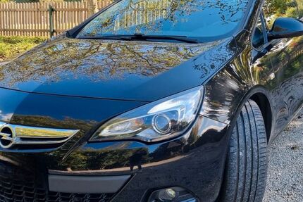 Opel Astra 98.000 km 10.199 € Harburg 86655