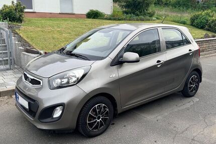Kia Picanto 81.000 km 5.200 &euro; Würzburg 97078