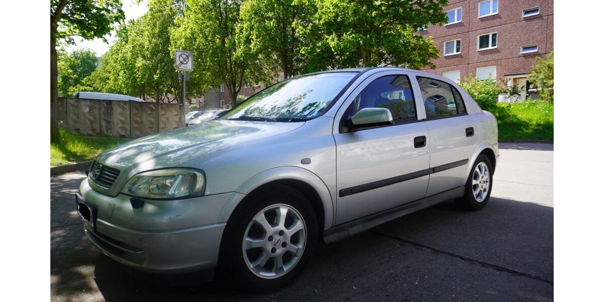 Opel Astra 145.000 km 1.659 € Jena 07743