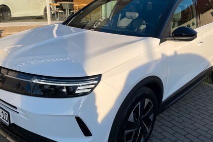 Opel Grandland (X) 4.550 km 30.450 € Ochsenfurt 97199