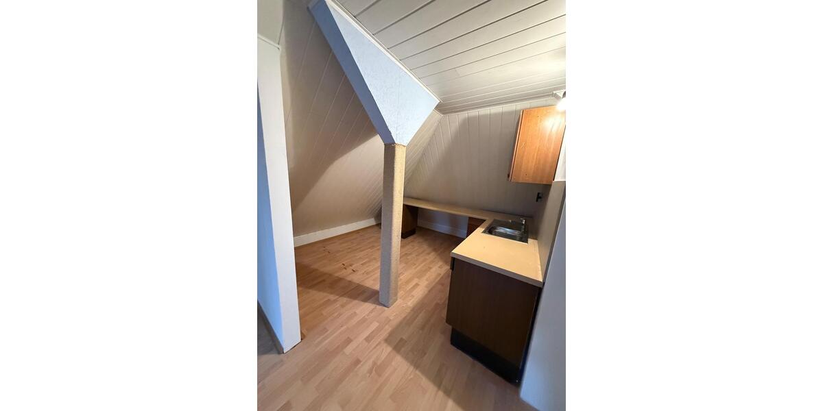 Dachgeschoßwohnung Neuwied - 1 Zimmer, 55 m&sup2;, 450&euro; | Angebot:25050438