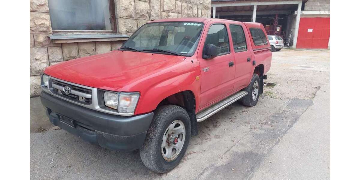 Toyota Hilux 211.356 km 4.900 &euro; Kleiner Grasbrook (Hamburg) 20539