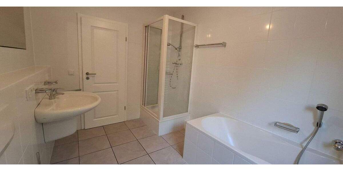 Etagenwohnung Sankt Augustin Hangelar - 5 Zimmer, 258 m&sup2;, 990.000&euro; | Angebot:25821328