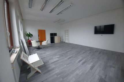 Büro in Aichach 562,50 € 70 m²