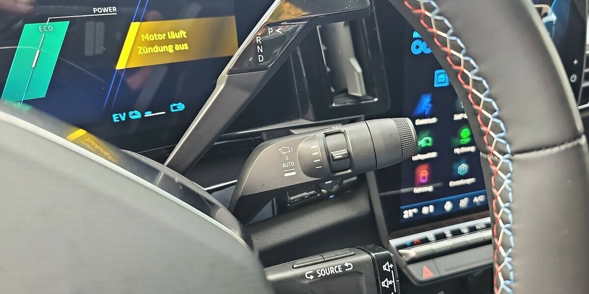 Renault Rafale 200 E- Full Hyb Esp. Alpine 33500.-Netto 24.816 km 39.865 € Schwalbach/Taunus 65824