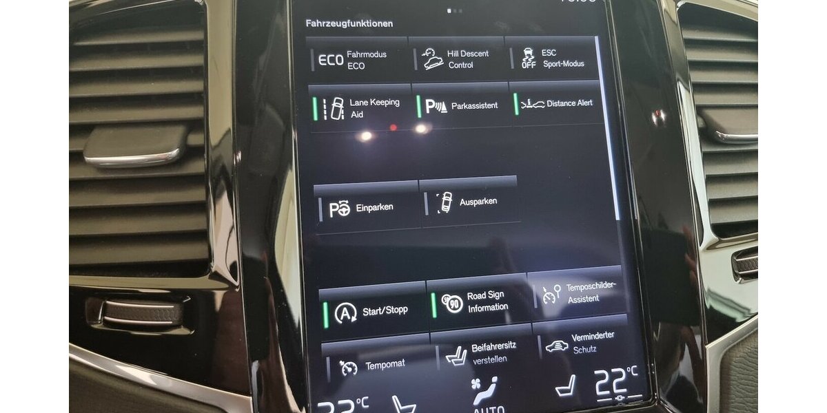 Volvo XC90 ThorsHammer Leder-Sport Memory APP AHK 7-Si 75.900 km 40.000 &euro; Garrel 49681