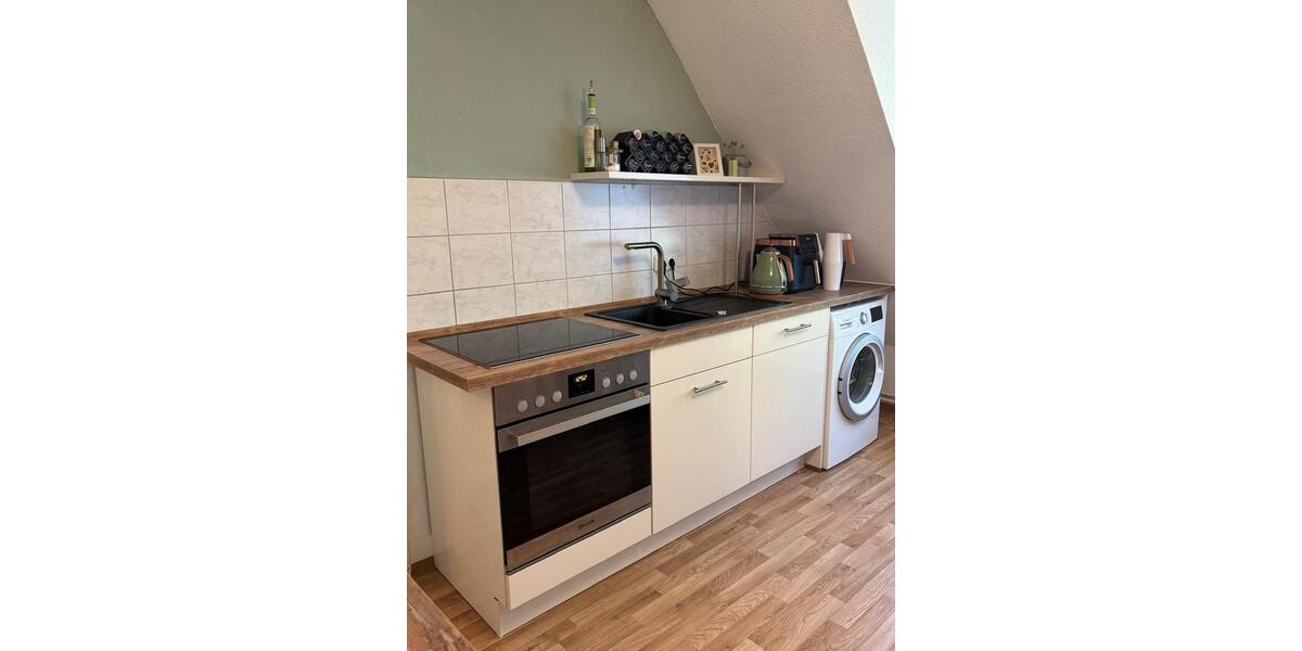 Dachgeschoßwohnung Cottbus Sachsendorf - 2 Zimmer, 66 m&sup2;, 477&euro; | Angebot:26313931