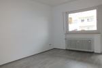Frisch renovierte 3 Zimmer Wohnung mit ca. 75m² Wohnfläche mit Balkon und Garage - Appartement Nauheim | Angebot:24610048