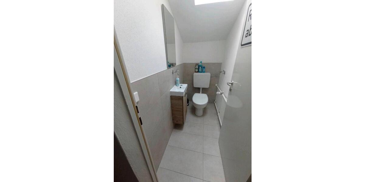 Erdgeschoßwohnung Ingolstadt Nordost - 7 Zimmer, 10 m&sup2;, 345&euro; | Angebot:26272771