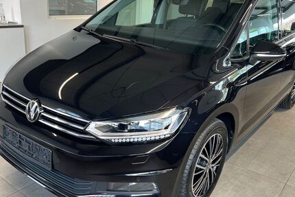 VW Touran 54.500 km 29.900 &euro; Elsenfeld 63820