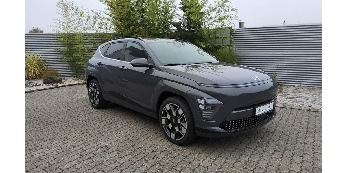 Hyundai KONA 15.969 km 39.940 &euro; Brandenburg an der Havel 14772