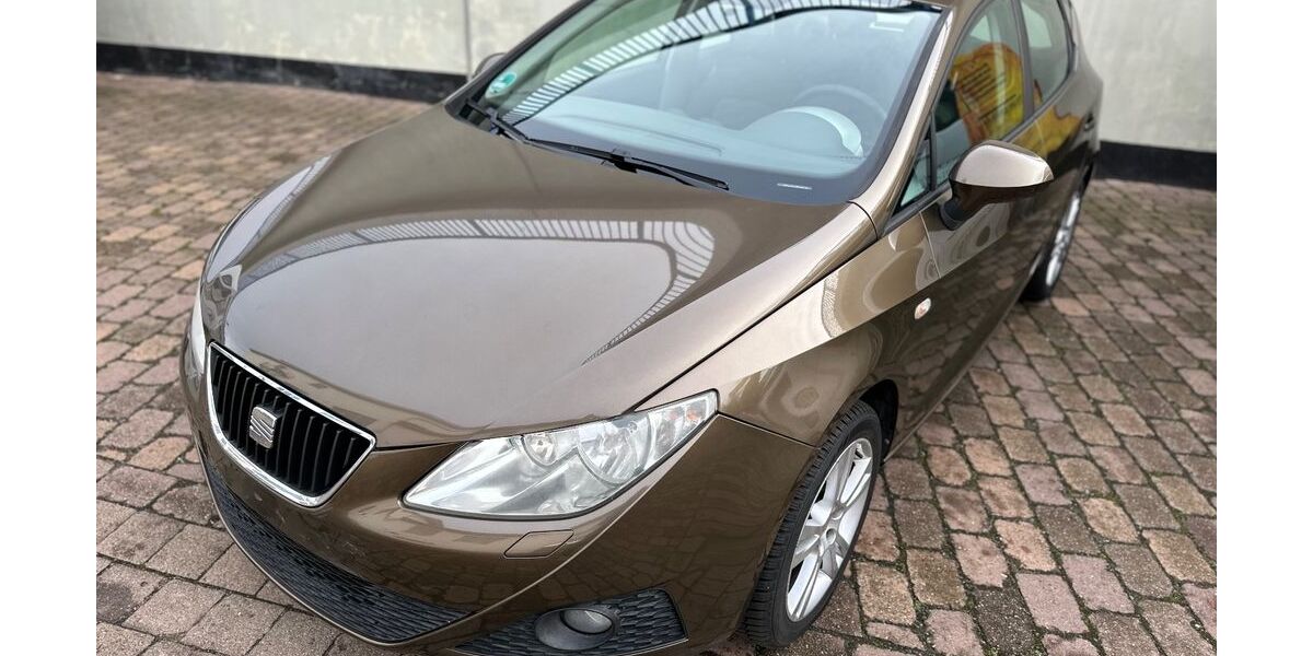Seat Ibiza 121.048 km 4.950 &euro; Magdeburg 39112