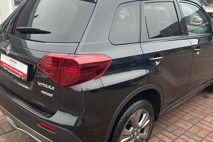 Suzuki Vitara 32.874 km 16.990 &euro; Braak 22145