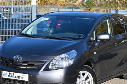 Toyota Verso 119.298 km 9.490 € Laatzen 30880