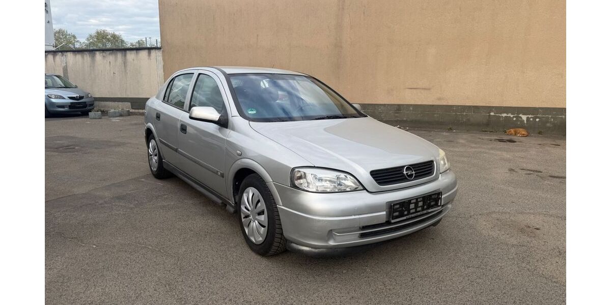Opel Astra 185.900 km 2.400 &euro; FRANKFURT 65933