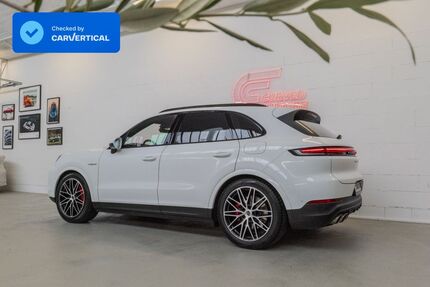 Porsche Cayenne 31.400 km 96.900 &euro; Leipzig 04357