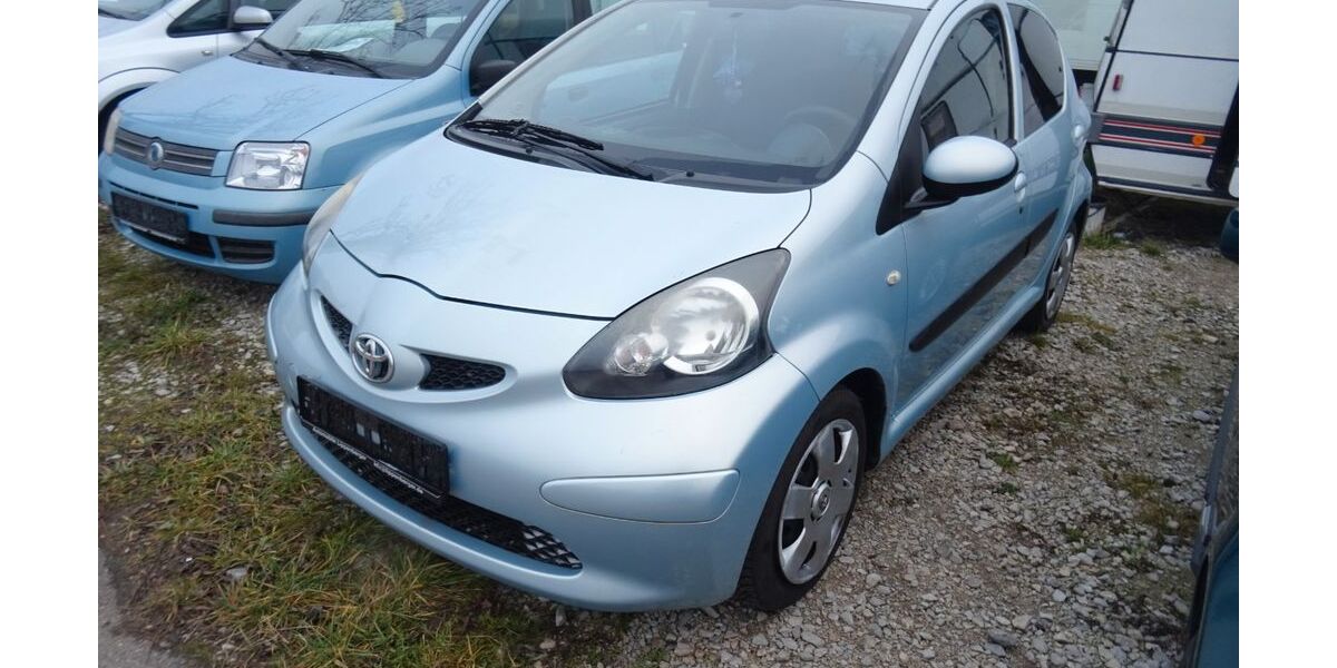 Toyota Aygo (X) 170.000 km 2.500 &euro; Ansbach 91522