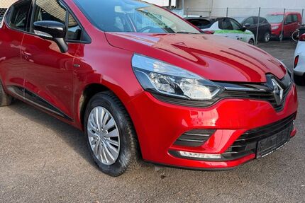 Renault Clio 60.400 km 8.600 &euro; Ulm 89077