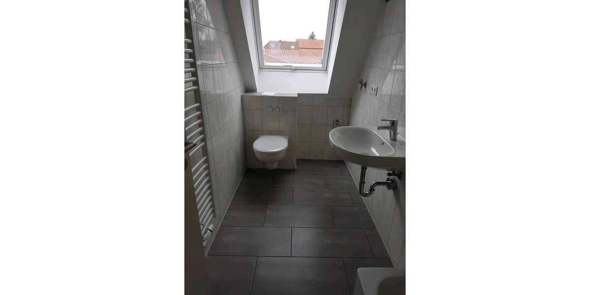 Dachgeschoßwohnung Schriesheim - 4 Zimmer, 86 m&sup2;, 1.200&euro; | Angebot:26286468