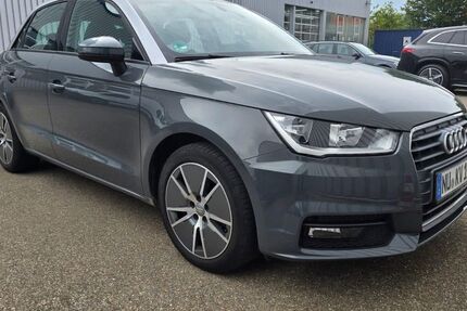 Audi A1 52.882 km 13.999 &euro; Darmstadt 64293