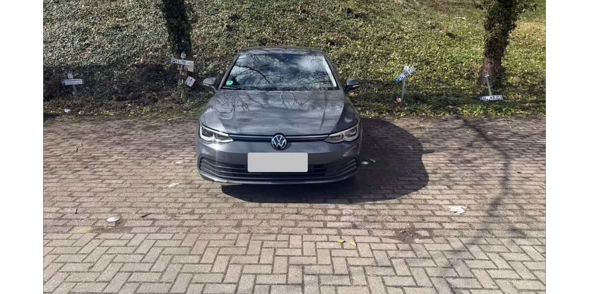 VW Golf 49.300 km 17.400 &euro; Flensburg 24937