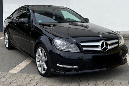 Mercedes-Benz C 250 186.000 km 11.450 &euro; Dortmund 44328