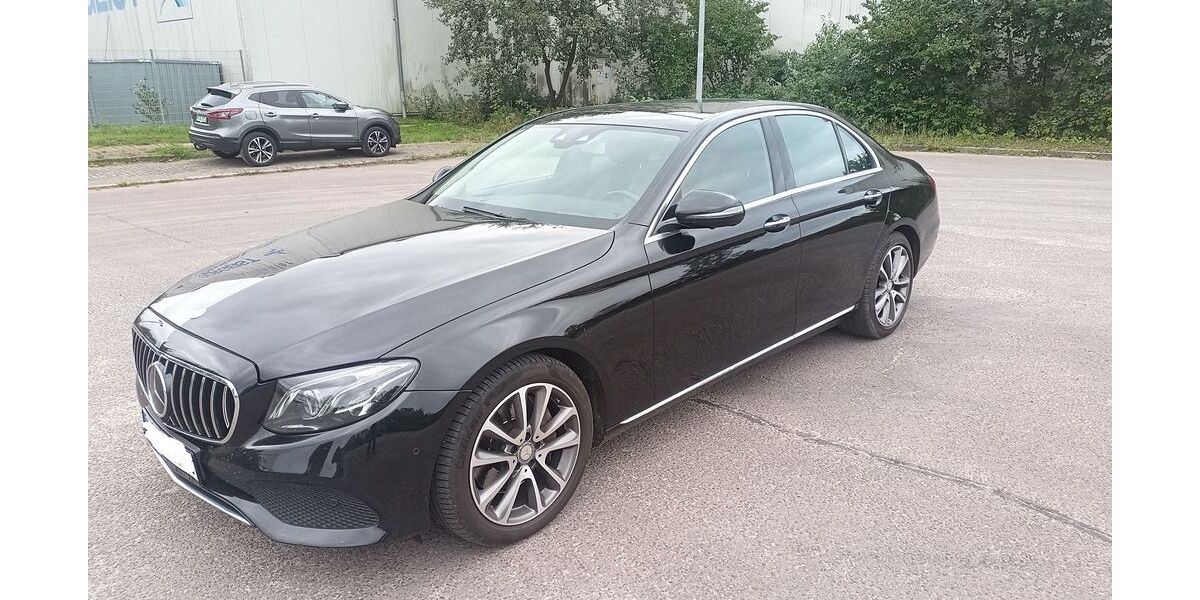Mercedes-Benz E 220 266.000 km 16.000 &euro; Wiesenburg/Mark 14827