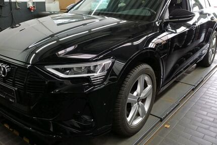 Audi e-tron 61.791 km 34.969 &euro; Hagen 58091