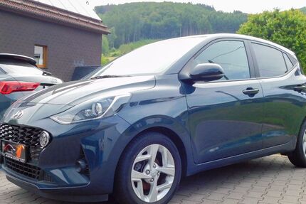 Hyundai i10 16.350 km 15.490 &euro; Lennestadt 57368