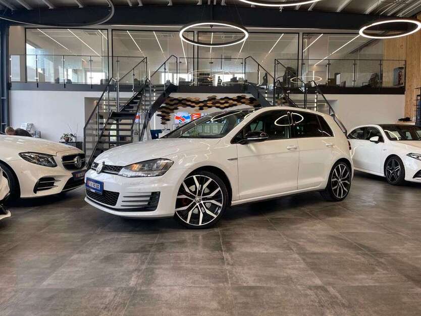 VW Golf 295.000 km 11.490 € Pfaffenhofen an der Ilm 85276