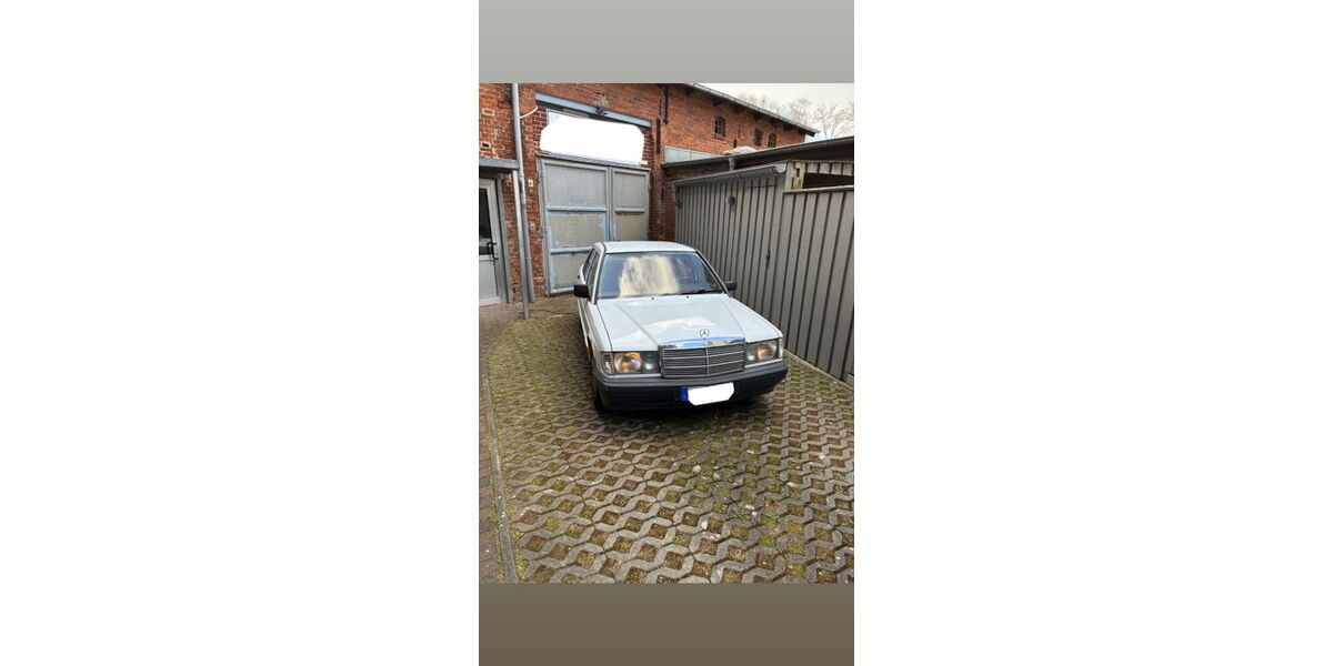 Mercedes-Benz 190 213.500 km 3.100 &euro; Grevesmühlen 23936