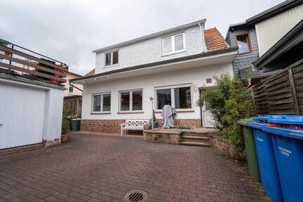 Haus Kirchhain - 5 Zimmer, 146 m&sup2;, 249.500&euro; | Angebot:26569290