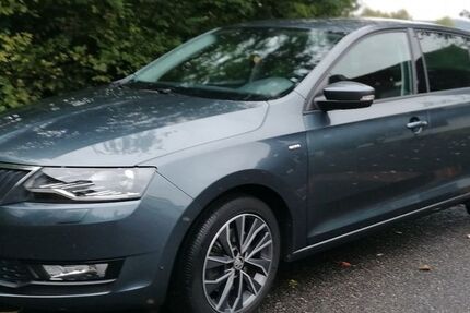 Skoda Rapid 96.800 km 10.500 € Sailauf 63877
