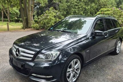 Mercedes-Benz C 250 101.250 km 12.800 &euro; Dallgow-Döberitz 14624