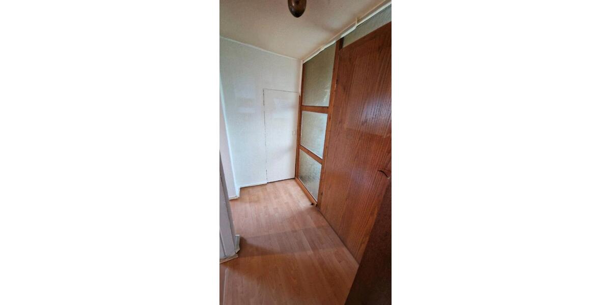 Dachgeschoßwohnung Dortmund Huckarde - 2.5 Zimmer, 35 m&sup2;, 295&euro; | Angebot:26681757
