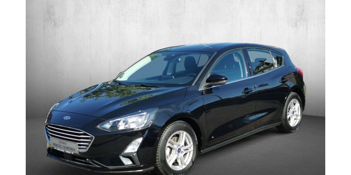 Ford Focus 10.082 km 17.990 &euro; Ludwigsburg 71636