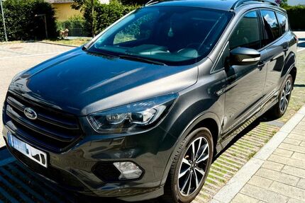 Ford Kuga 114.000 km 15.499 &euro; Oberpframmern 85667