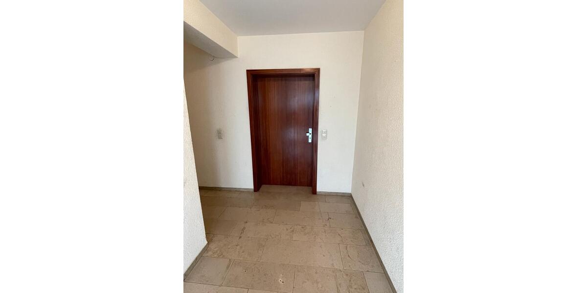 Erdgeschoßwohnung Bad Mergentheim - 2.5 Zimmer, 77 m&sup2;, 235.000&euro; | Angebot:26195959