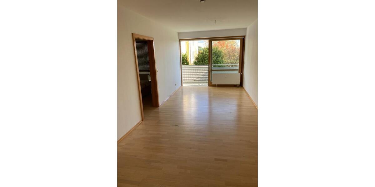 Etagenwohnung Bernhardswald - 2 Zimmer, 200.000&euro; | Angebot:23105611