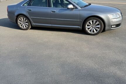 Audi A8 189.306 km 9.200 &euro; Oberhausen 46145