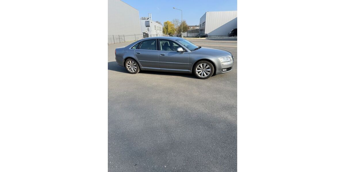 Audi A8 189.306 km 9.200 &euro; Oberhausen 46145